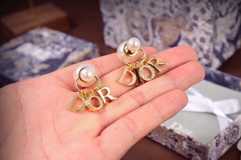 chr1st1an D10r earrings